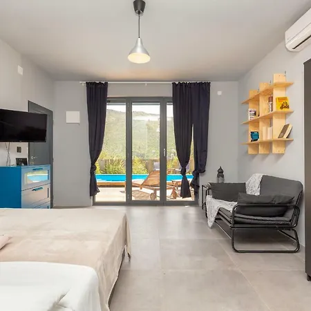 Ares - Private Swimming Pool Daire Zaton (Dubrovnik-Neretva)